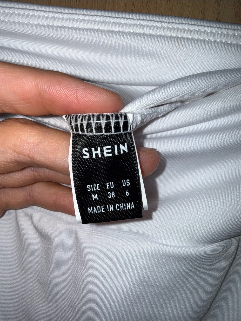 SHEIN White Ruched Drawstring Mini Skirt medium - Picture 2 of 3